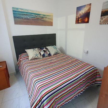 Apartamentos Eduardo Rico 네르하 외부 사진