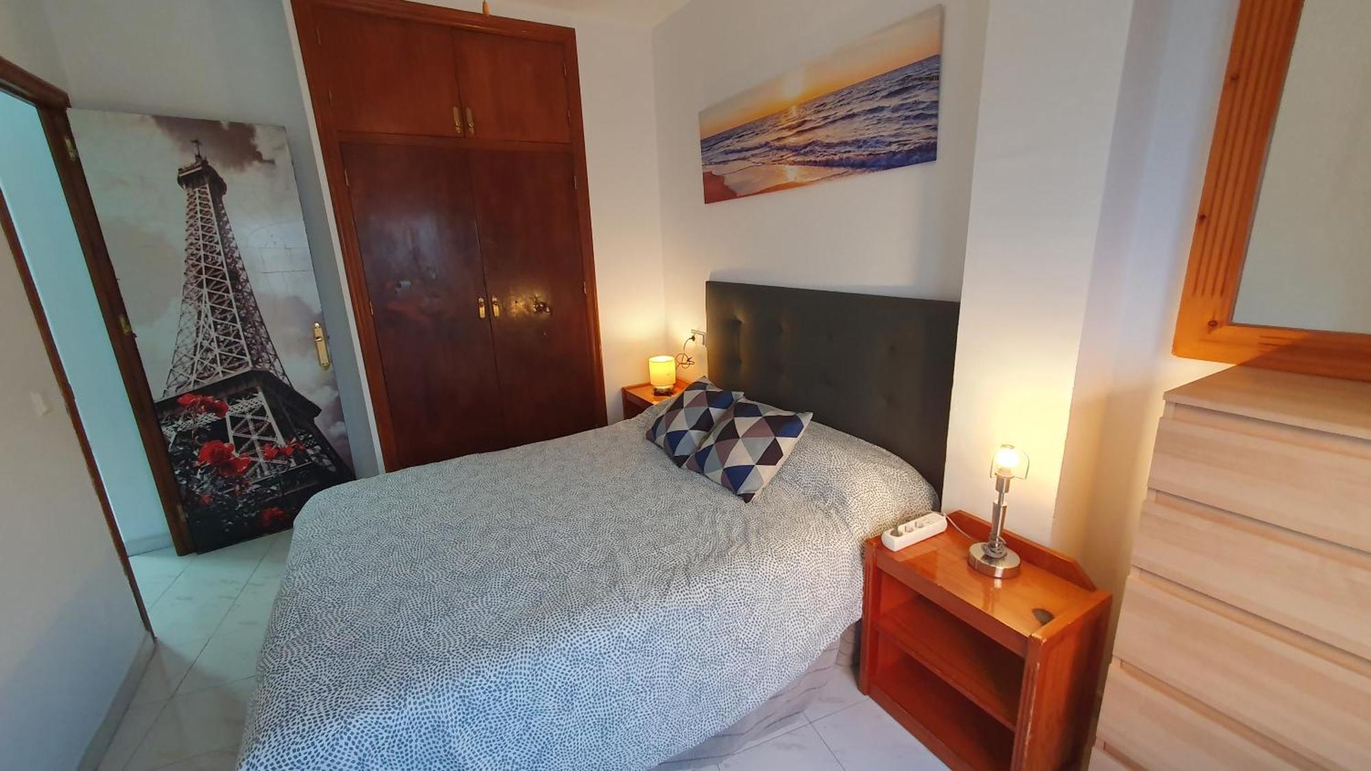 Apartamentos Eduardo Rico 네르하 객실 사진
